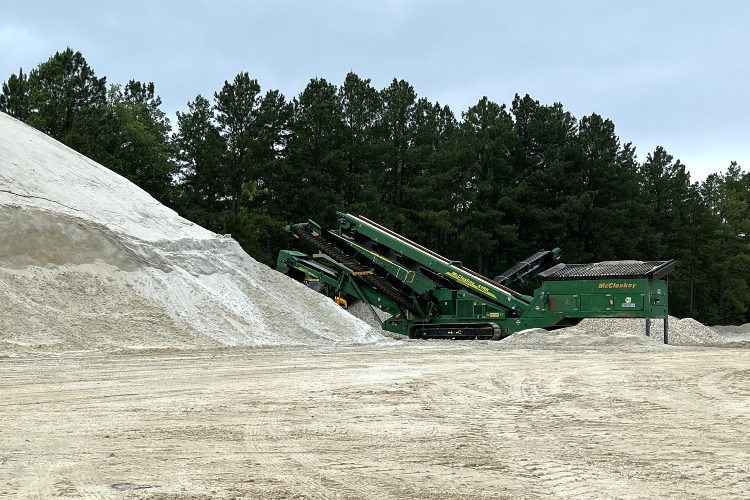 Specialty sand piles